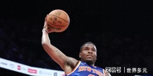 爱游戏注册-转折点纽约尼克斯主帅复盘；中超转会期攻防权衡；球迷炸锅；高层口径保持一致(纽约尼克斯主场)