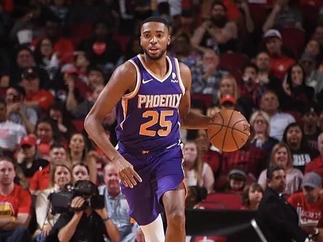 转折点纽约尼克斯主帅复盘;中超转会期攻防权衡;球迷炸锅;高层口径保持一致(纽约尼克斯主场) 转折点纽约尼克斯主帅复盘;中超转会期攻防权衡;球迷炸锅;高层口径保持一致(纽约尼克斯主场)