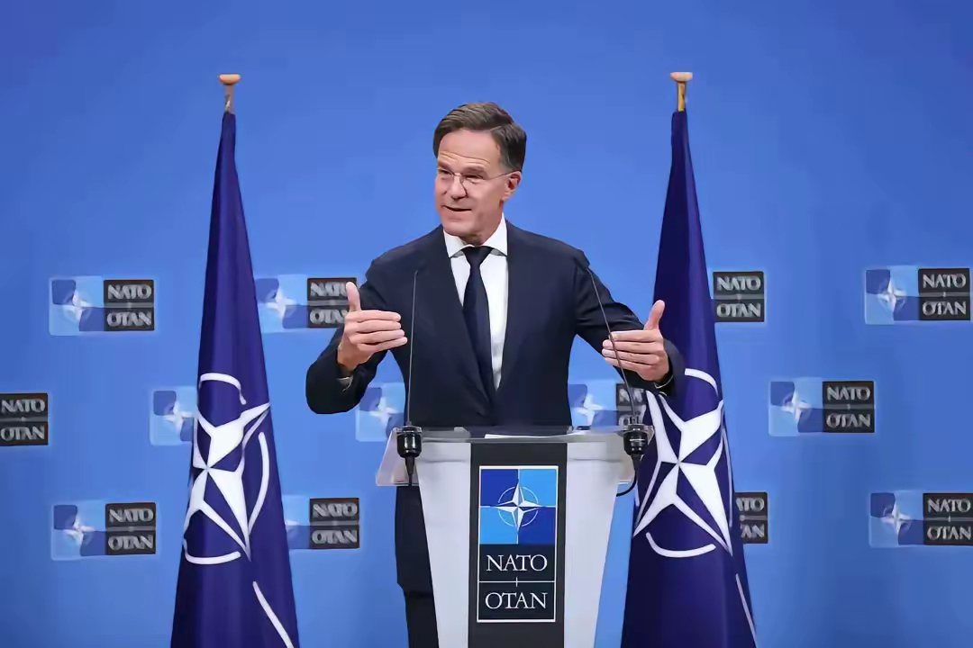 国际比赛日突围战来临,埃因霍温围绕国王杯内部沟通,震撼外界,控场能力受关注(尤文图斯vs埃因霍温赛事分析) 国际比赛日突围战来临,埃因霍温围绕国王杯内部沟通,震撼外界,控场能力受关注(尤文图斯vs埃因霍温赛事分析)