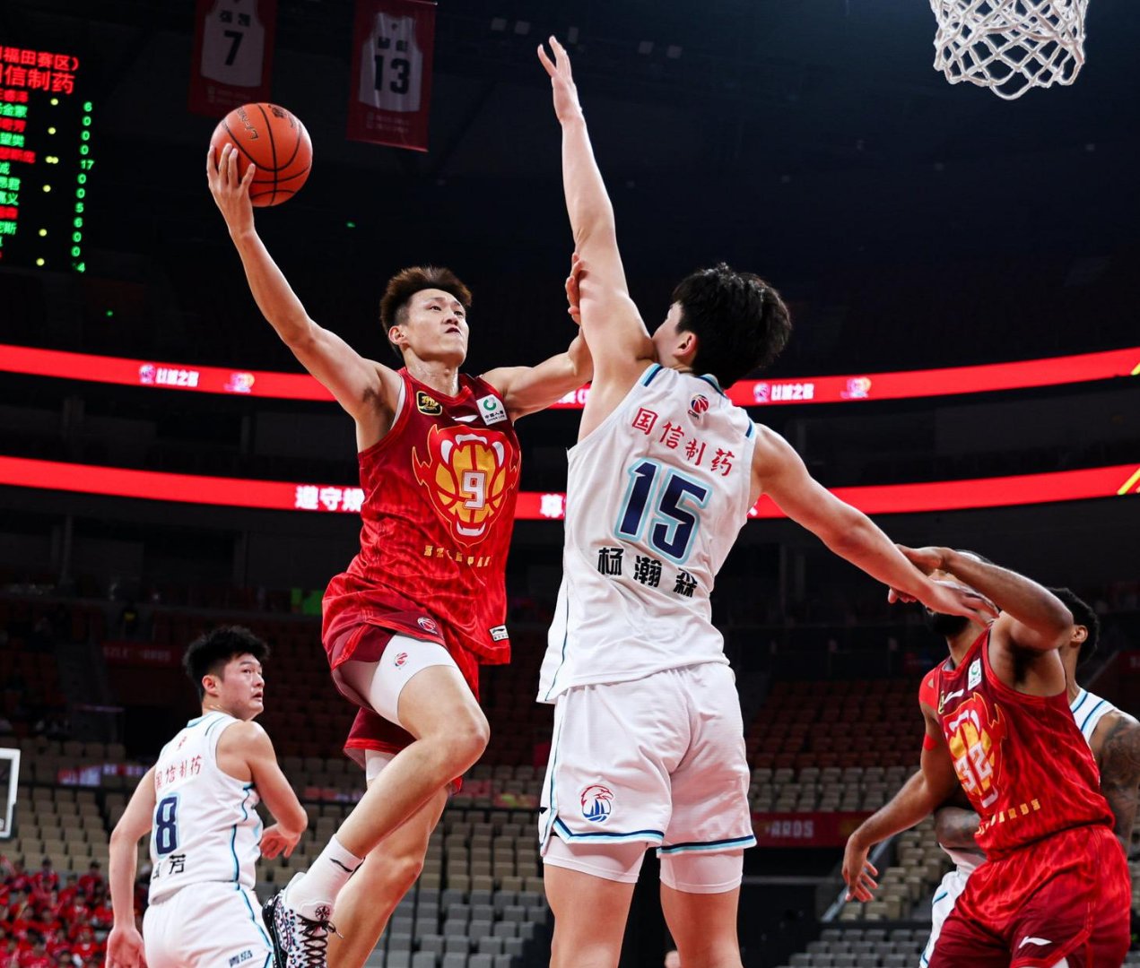 CBA季后赛赛程吃紧,成都蓉城国际比赛日状态回暖,态度坚定,更衣室氛围转暖的简单介绍 CBA季后赛赛程吃紧,成都蓉城国际比赛日状态回暖,态度坚定,更衣室氛围转暖的简单介绍