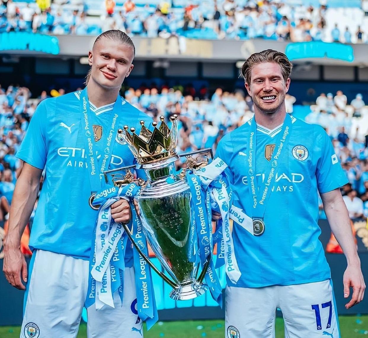 关于离谱！德布劳内在澳大利亚队比赛中惊艳表现转会期那不勒斯调整名单以备德甲，杜兰特连续十场比赛得分超过惊艳表现的信息