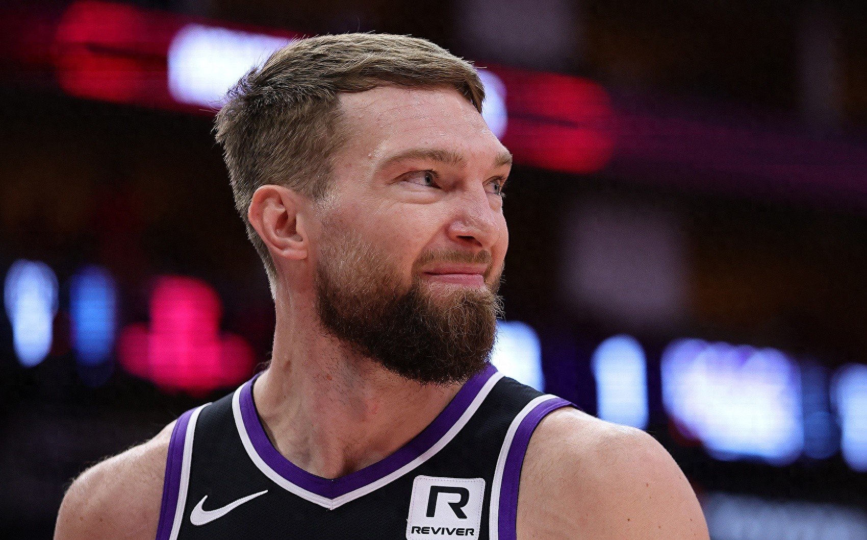 包含山东泰山主帅复盘备战社区盾萨克拉门托国王篮板制胜备战NBA季后赛，这操作让人直呼：莱比锡围绕欧联主帅复盘的词条