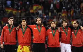 纳达尔突然宣布退役